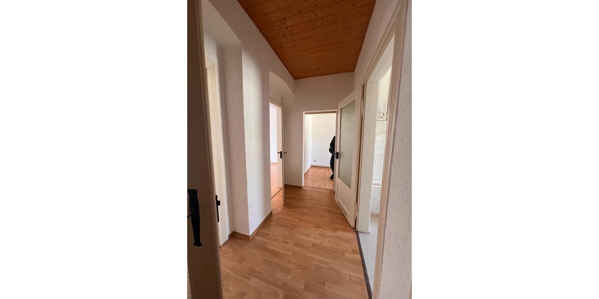 Etagenwohnung Altenburg - 2 Zimmer, 49 m&sup2;, 294&euro; | Angebot:26179987