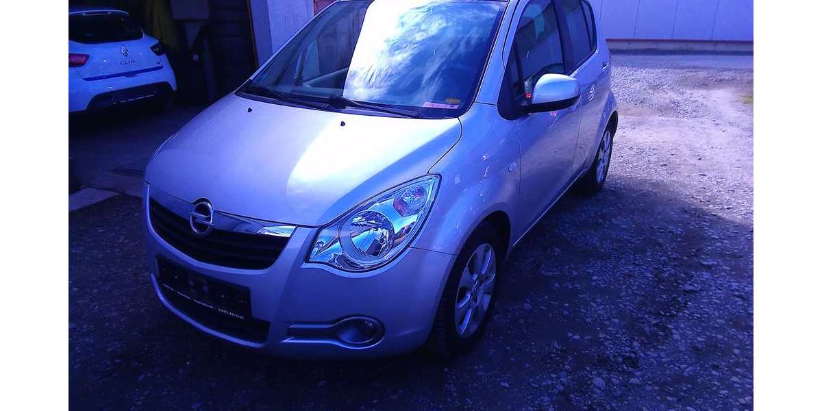 Opel Agila 116.375 km 2.700 &euro; Ruppichteroth 53809