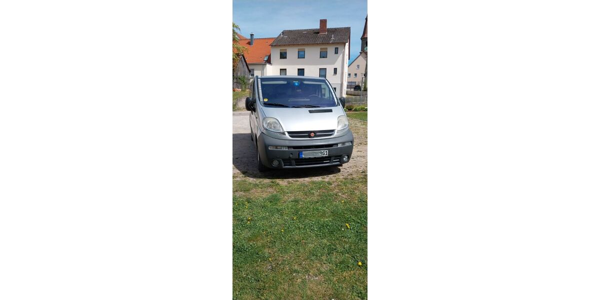 Opel Vivaro 363.330 km 2.500 &euro; Dinkelsbühl 91550