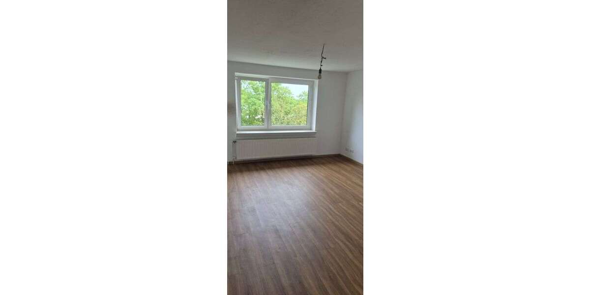 Etagenwohnung Hameln Ost - 3 Zimmer, 63 m&sup2;, 460&euro; | Angebot:26558006