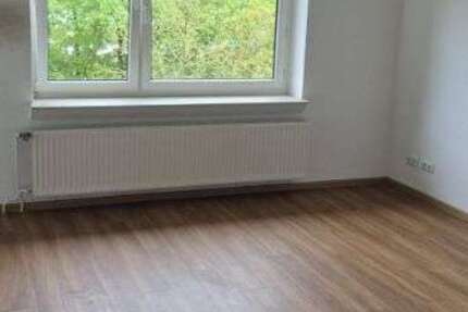 Wohnung Hameln Ost - 3 Zimmer, 63 m&sup2;, 460&euro; | Angebot:26558006