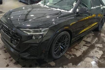 Audi Q8 15.700 km 83.890 &euro; Burgoberbach 91595