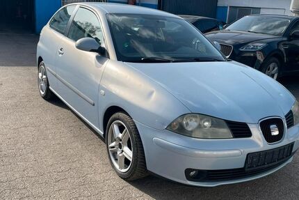 Seat Ibiza 276.533 km 850 &euro; Aachen 52086