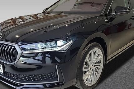 Skoda Superb 15.000 km 42.440 &euro; Dresden 01067