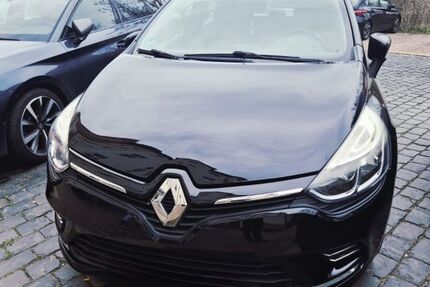 Renault Clio 76.000 km 7.000 &euro; Erfurt 99089