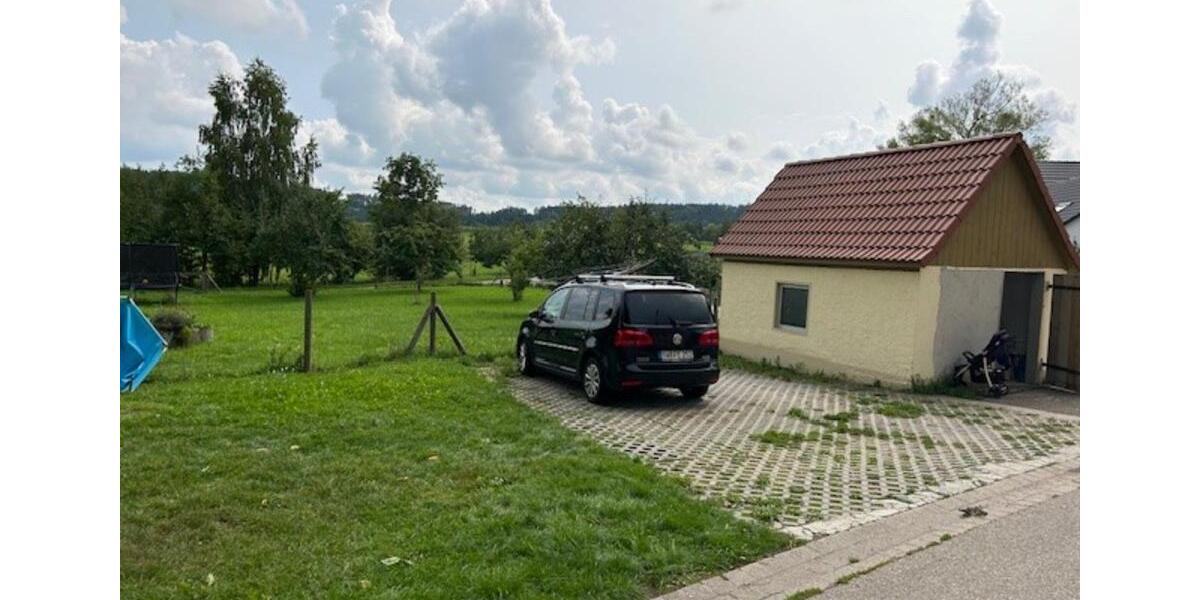 5-Zimmer-Einfamilienhaus mit Garten, 2 Stellplätzen & Einbauküche 5 zimmer