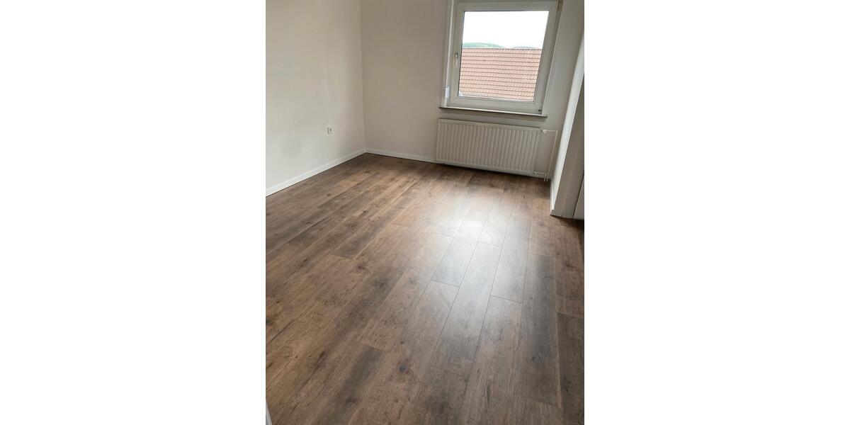 Doppelhaushälfte Rotenburg an der Fulda - 6 Zimmer, 120 m&sup2;, 219.000&euro; | Angebot:26075324
