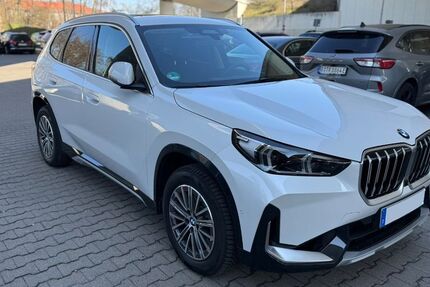 BMW X1 4.900 km 47.700 &euro; Berlin 10715