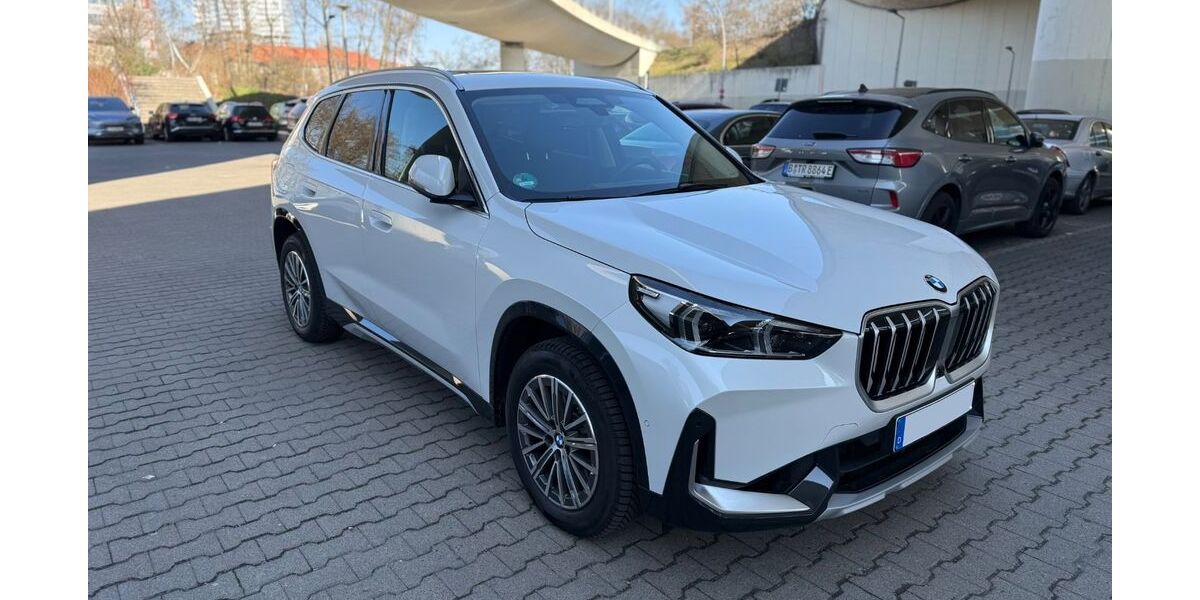 BMW X1 4.900 km 47.700 &euro; Berlin 10715