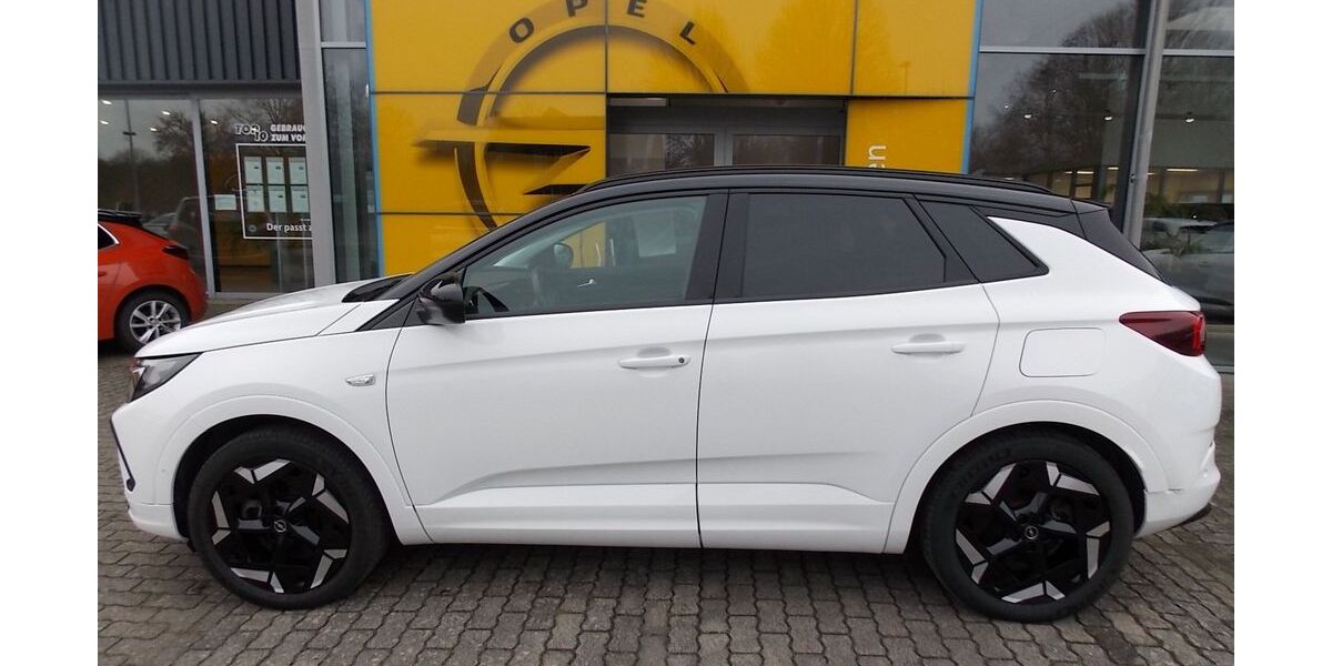 Opel Grandland (X) 41.447 km 28.975 &euro; Brunsbüttel 25541