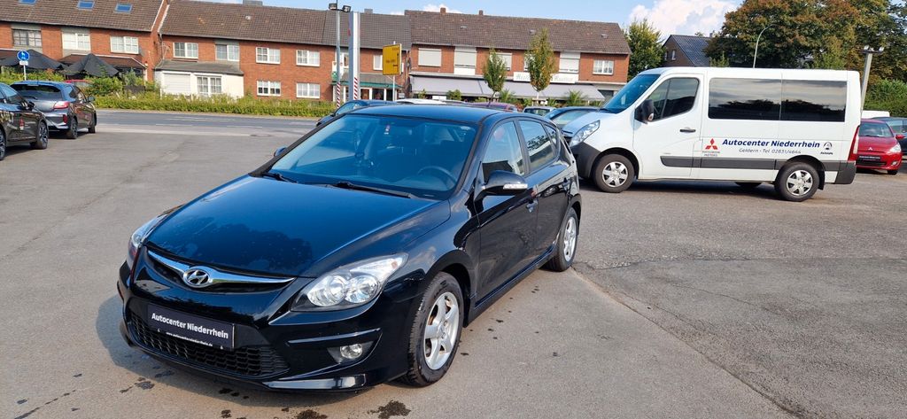 Hyundai i30 140.500 km 3.999 &euro; Geldern 47608