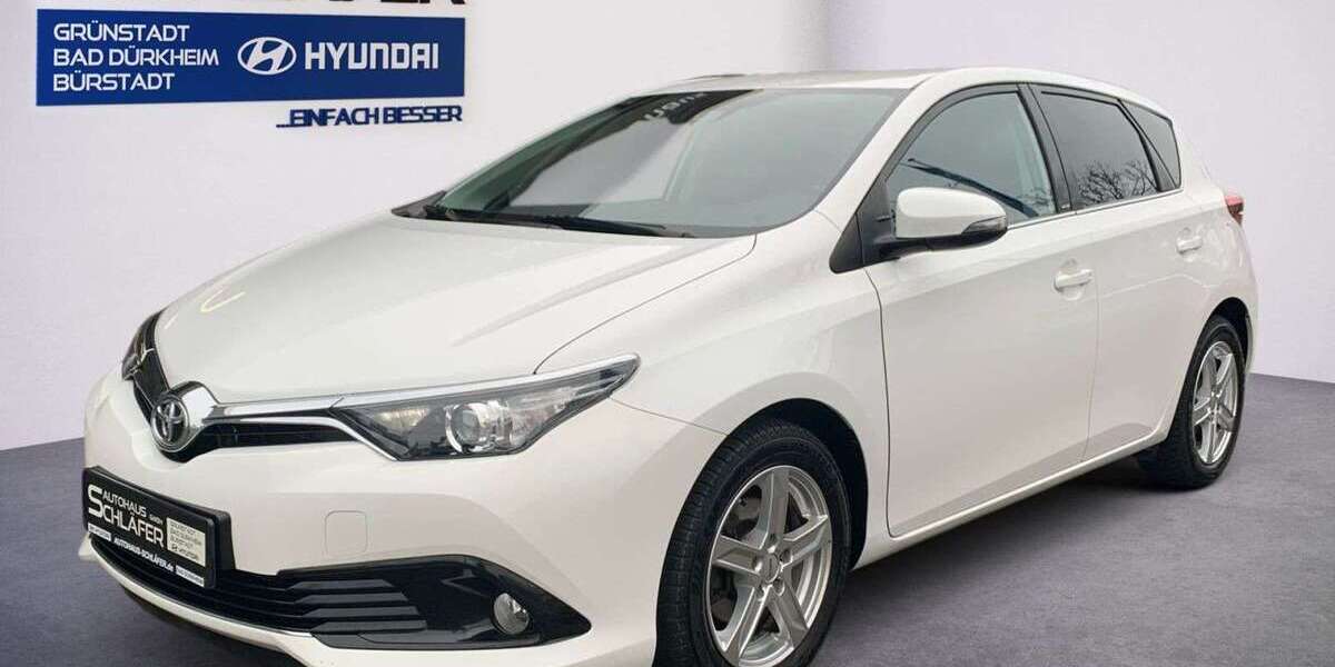 Toyota Auris 82.736 km 11.980 &euro; Grünstadt 67269