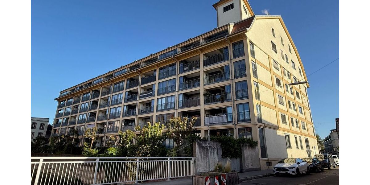 Loftwohnung mit 2 Zimmern und Wintergarten in der Innenstadt von Landau mit bester Aussicht - Appartement Landau Kernstadt | Angebot:26989780