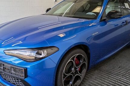 Alfa Romeo Giulia 6.000 km 43.985 € Pohlheim 35415