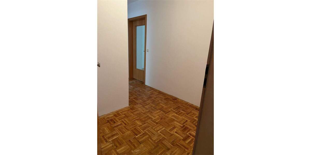 Etagenwohnung Regensburg Kumpfmühl-Ziegetsdorf-Neuprüll - 4 Zimmer, 104 m&sup2;, 460.000&euro; | Angebot:25668627