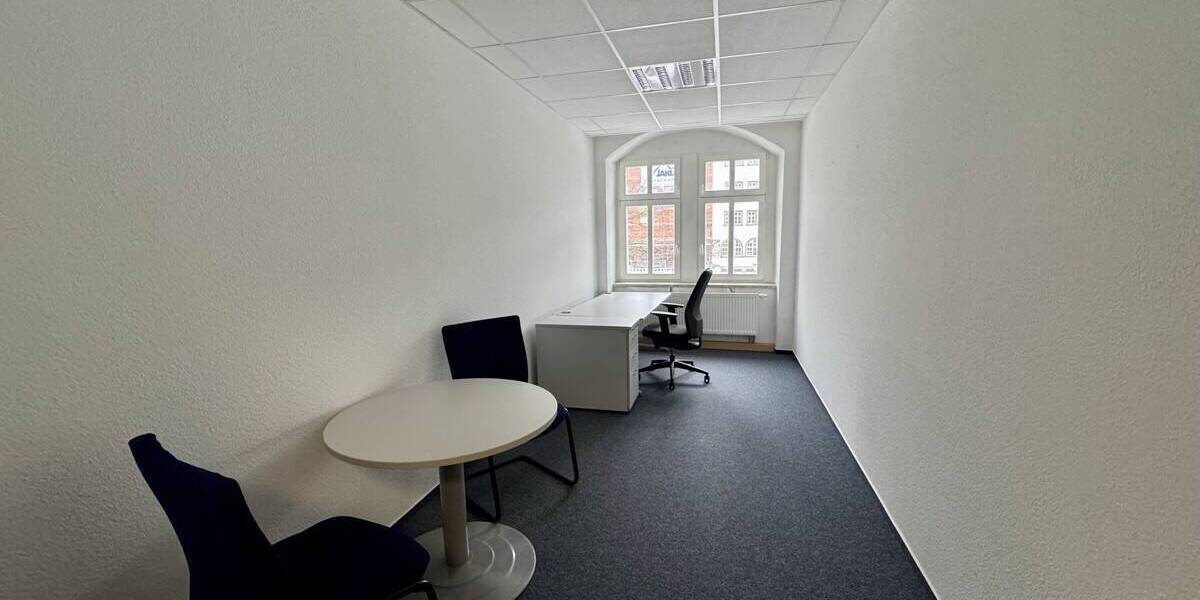 Gewerbeobjekt Rudolstadt Zentrum - 7 Zimmer, 194 m&sup2;, 1.462&euro; | Angebot:26273713