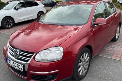 VW Jetta 129.000 km 1.990 &euro; Fürth 90763