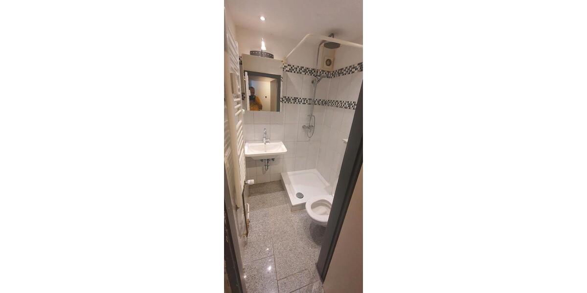 Etagenwohnung Köln - 2 Zimmer, 40 m&sup2;, 230.000&euro; | Angebot:26302992