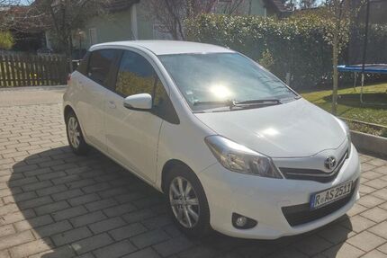 Toyota Yaris 104.000 km 7.200 &euro; Beratzhausen 93176