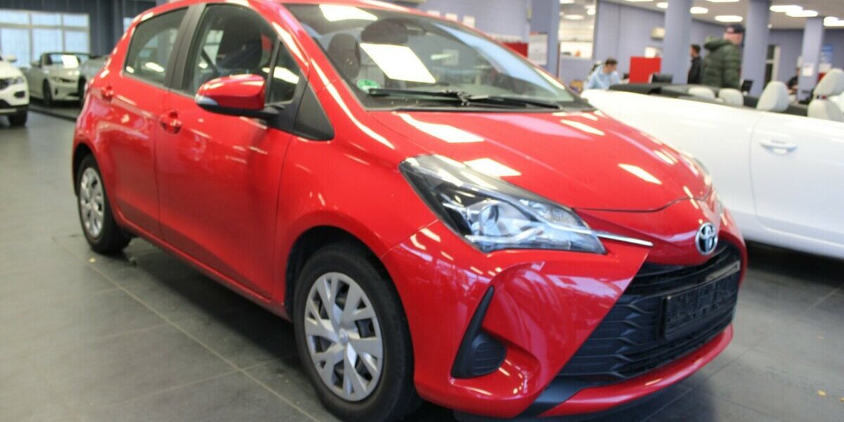 Toyota Yaris 1.5 Bual-VVR-iE Comfort 50.592 km 12.980 &euro; Euskirchen 53881