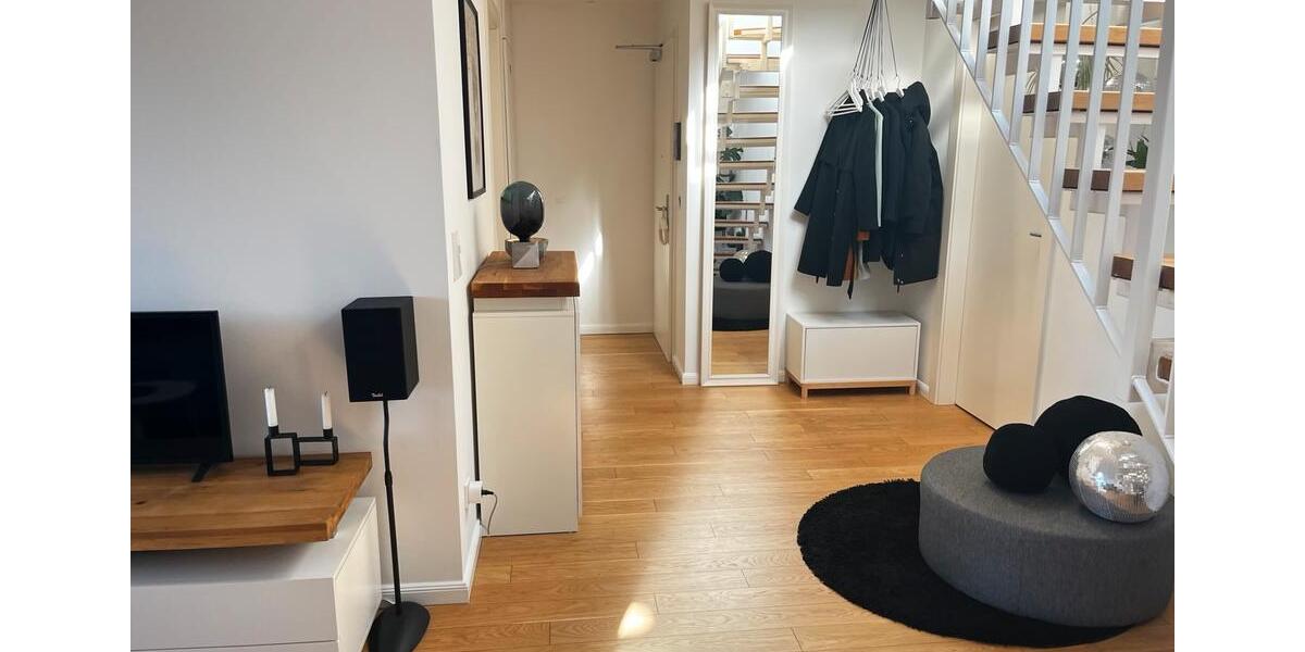 Dachgeschoßwohnung Hamburg Bahrenfeld - 2 Zimmer, 60 m&sup2;, 1.500&euro; | Angebot:25406485