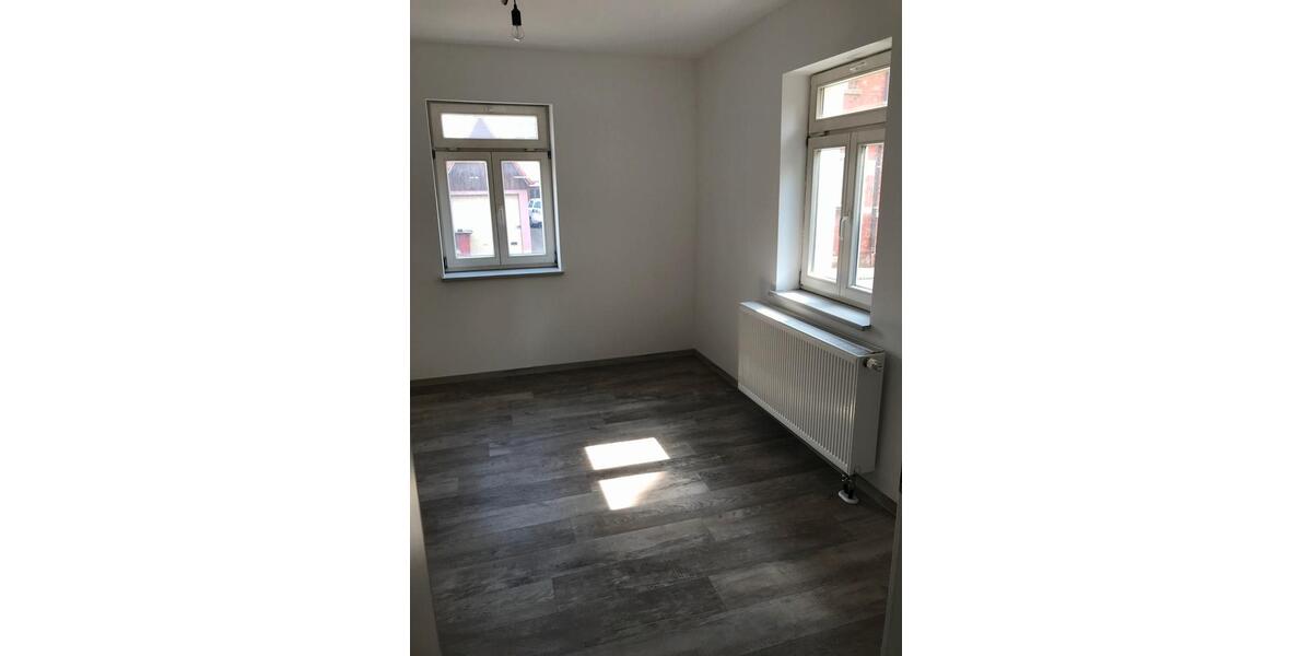 Einfamilienhaus Gunzenhausen - 5 Zimmer, 125 m&sup2;, 1.150&euro; | Angebot:26142214