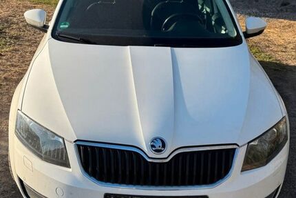 Skoda Octavia 321.000 km 5.999 &euro; Pößneck 07381