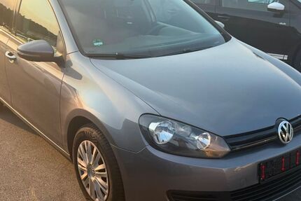 VW Golf 237.000 km 2.699 &euro; Gundelsheim 74831