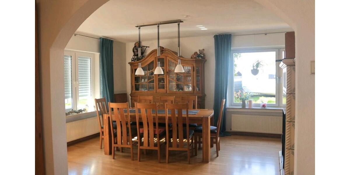 Einfamilienhaus Gummersbach Hepel - 11 Zimmer, 240 m&sup2;, 550.000&euro; | Angebot:25869936