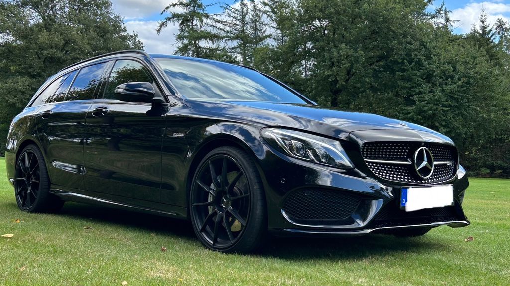 Mercedes-Benz C 43 AMG 72.795 km 30.900 &euro; Fröndenberg 58730