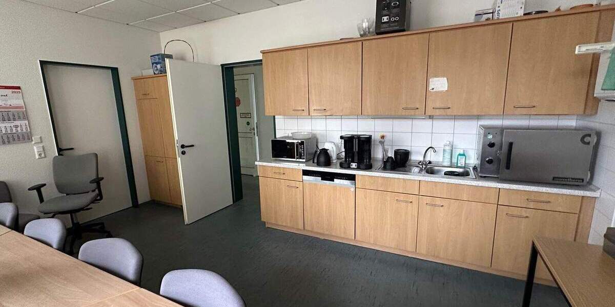Gewerbeobjekt Wunstorf - 2 Zimmer, 522 m&sup2;, 6.000&euro; | Angebot:25200548