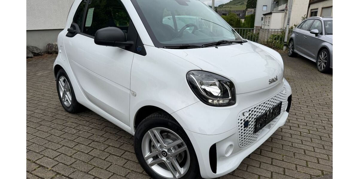 Smart ForTwo 11.700 km 11.805 &euro; Zell (Mosel) 56856