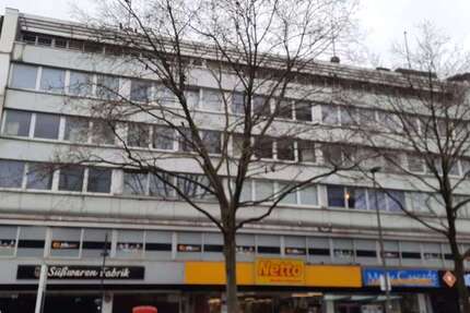 Einzelhandel in Aachen 9.500.000 € 4194 m² zimmer