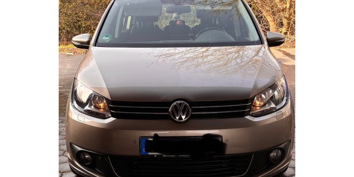 VW Touran 242.000 km 6.100 &euro; Wesertal 34399