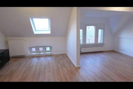 Schöne Zwei-Zimmer-Maisonette-Wohnung in Eller zu vermieten