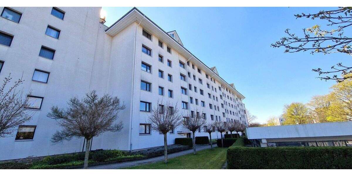 Moderne 4,5-Zimmer Wohnung, Traumhafte Aussicht, Garage, Provisionsfrei! 4 zimmer