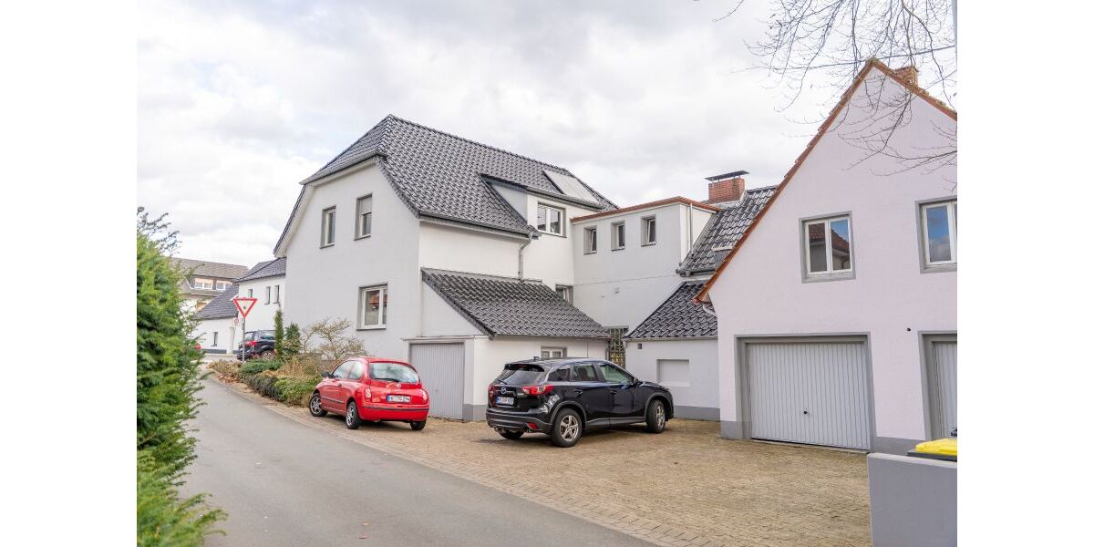 Provisionsfrei* Geräumiges, zentralgelegenes 6-Zimmer Einfamilienhaus mit Gewerbeeinheit in Eilshausen - Einfamilienhaus Hiddenhausen | Angebot:26689390