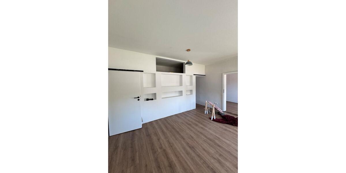 Einfamilienhaus Lübbow - 8 Zimmer, 130 m&sup2;, 244.500&euro; | Angebot:26348782