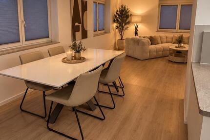 Haus Zwenkau - 5 Zimmer, 180 m&sup2;, 3.100&euro; | Angebot:27722540