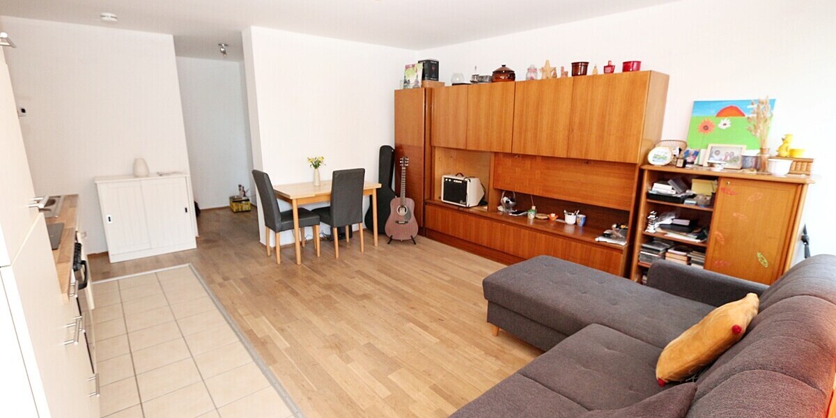** einziehen und wohlfühlen ** ruhige 3-Zimmer-WOHNUNG mit 2 sonnigen BALKONEN * zentrumsnah ! TOP ! - Etagenwohnung Germering | Angebot:26948651