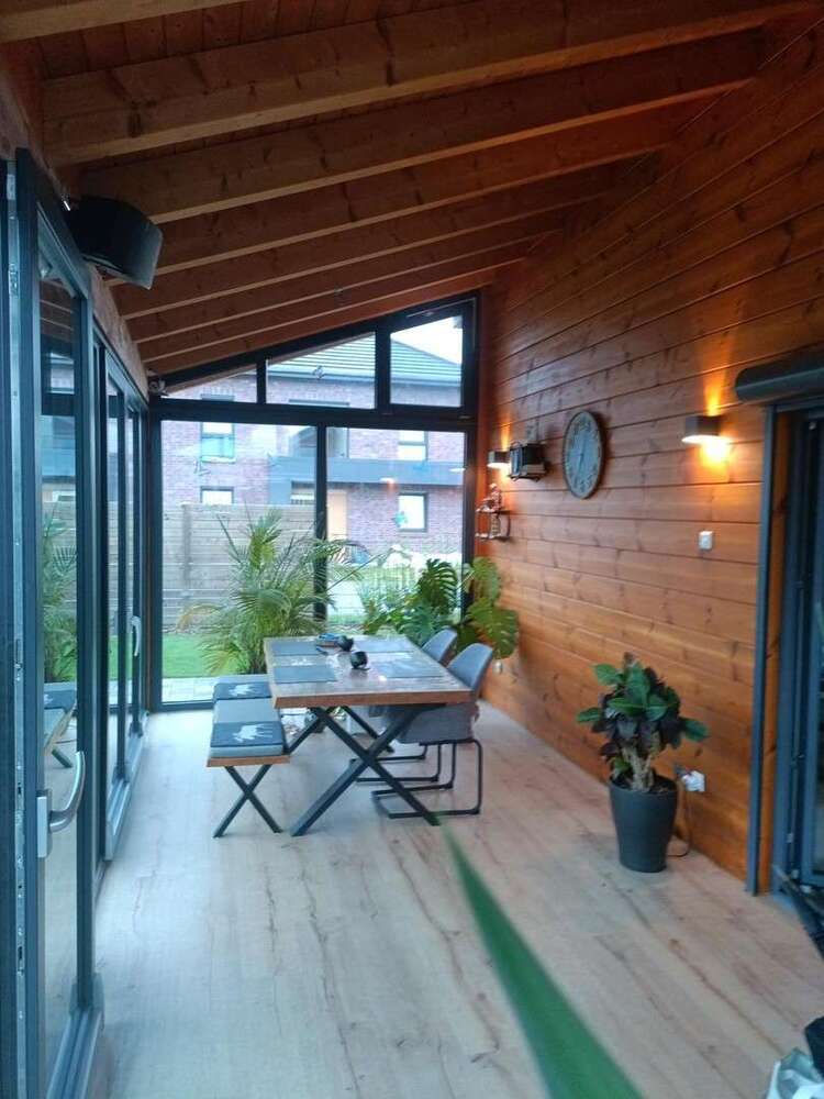 Haus zum Kaufen in Adelheidsdorf 549.000 € 115 m²