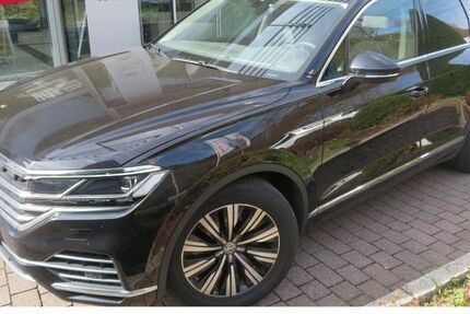 VW Touareg 226.700 km 26.880 &euro; Marsberg 34431