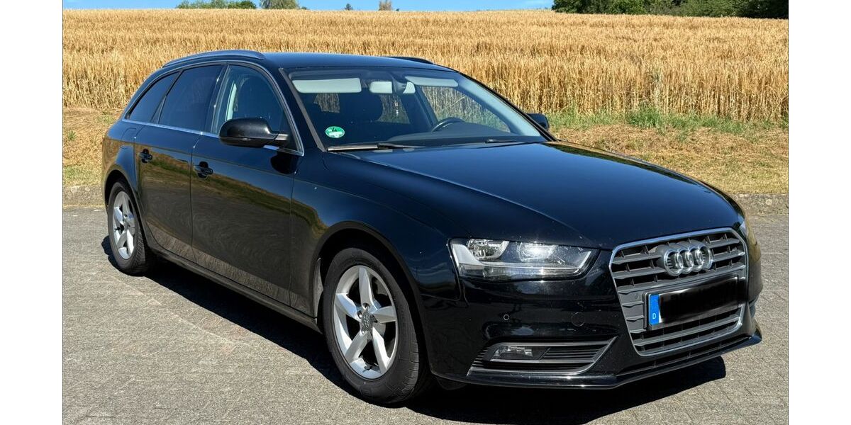 Audi A4 197.000 km 8.500 &euro; Leun 35638