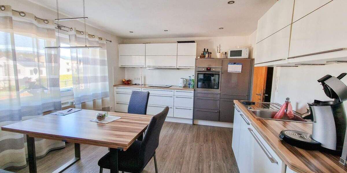 Mehrfamilienhaus, Wohnhaus Amberg - 329.000&euro; | Angebot:25768589