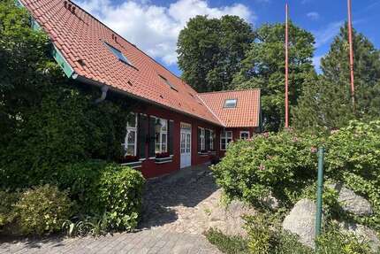 Gastronomie in Negast 1.450.000 € 1428 m² zimmer