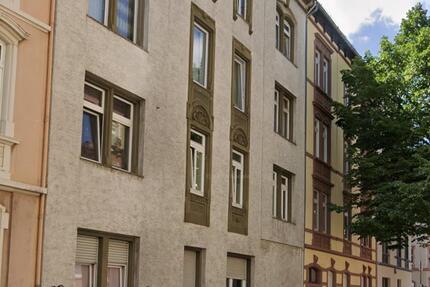 *Provisionsfrei* 2 teil sanierte 3- Zimmer Wohnungen zimmer