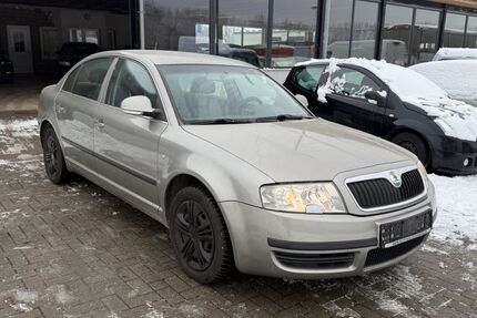 Skoda Superb 280.253 km 1.490 &euro; Wernigerode 38855