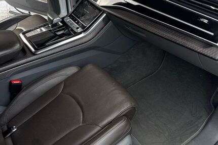 Audi Q8 153.000 km 41.000 &euro; Wassenberg 41849