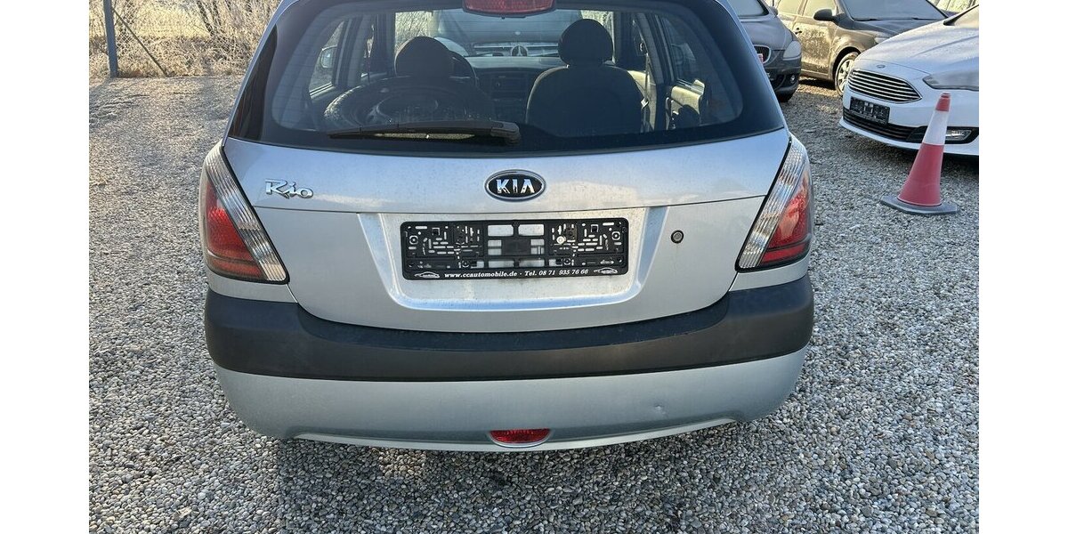Kia Rio 1.4i EX Basis Klima Euro4 136.900 km 2.500 &euro; Altdorf 84032