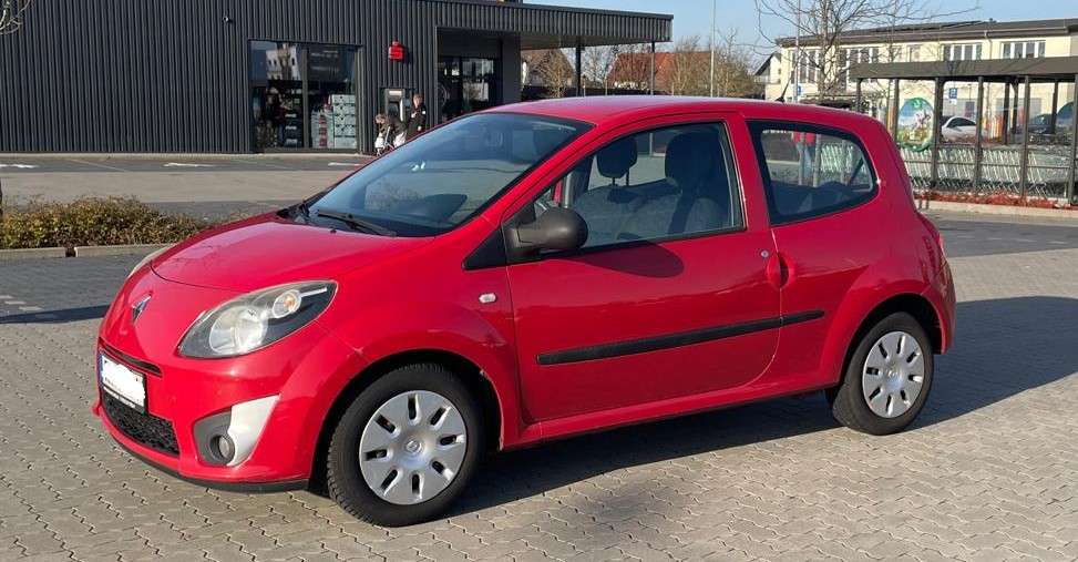 Renault Twingo 242.507 km 1.299 &euro; Bietigheim 76467